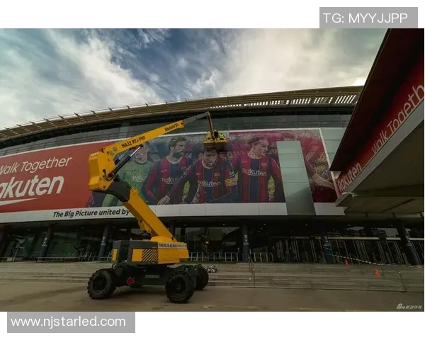 梅西领衔的巴萨传奇球员与诺坎普球场的辉煌历史